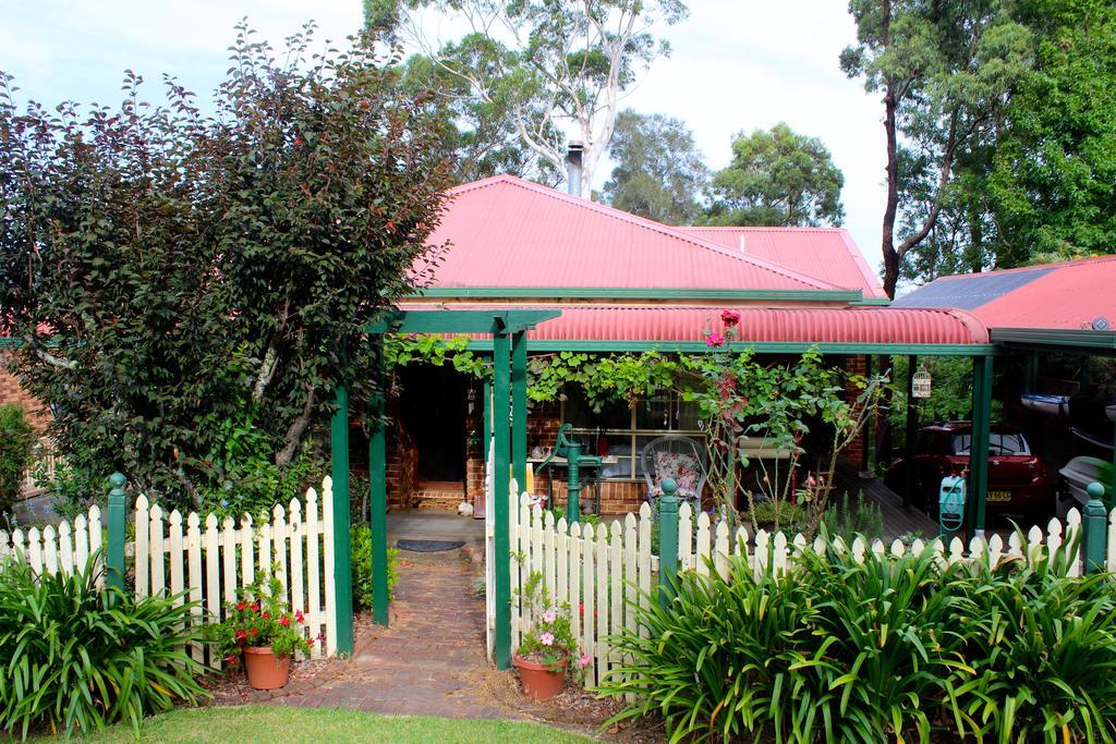 Blue Gum Cottage On Bay Bensville Exterior photo